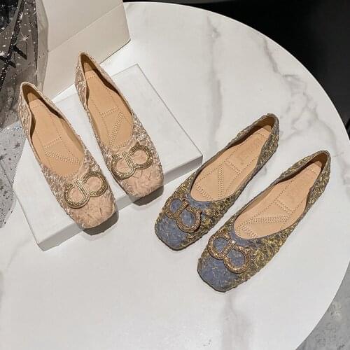 Square Head Pleated Single Shoes Women 2021 New Breathable Soft Sole Flat Bottom Shallow Mouth Fashion Casual Shoes Women