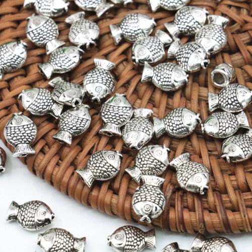 Fish Shape Pendant Tibetan Silver-color Wholesale 30PCS Spacer Beads for Jewelry Finding DIY Necklace Bracelet Craft 8x12mm A323