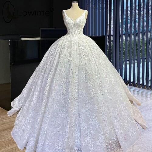 Luxury Princess Ivory Ball Gown Lace Wedding Dresses Heavy Beads Puffy Ruched Bridal Gowns Robe De Mariee 2021