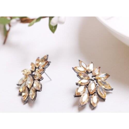 YaYi Jewelry Bohemia New Brown Glass Rhinestone Dangle Crystal Womens Fashion Ancient Silver Color Gem Wedding Earrings Gift