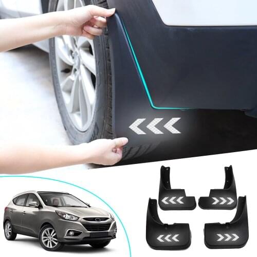 For Hyundai IX35 2010 2011 2012 4pcs Auto Fender Flares Mudflaps Safety Reflective Warning Mud guards Car Accessories