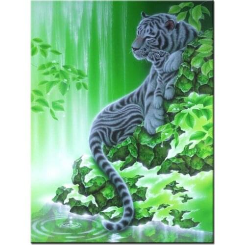 Diamond Mosaic Tiger And Cub,diy 5d diamond Painting Animals Full Square Round drill,New diamond embroidery Sale,A2213
