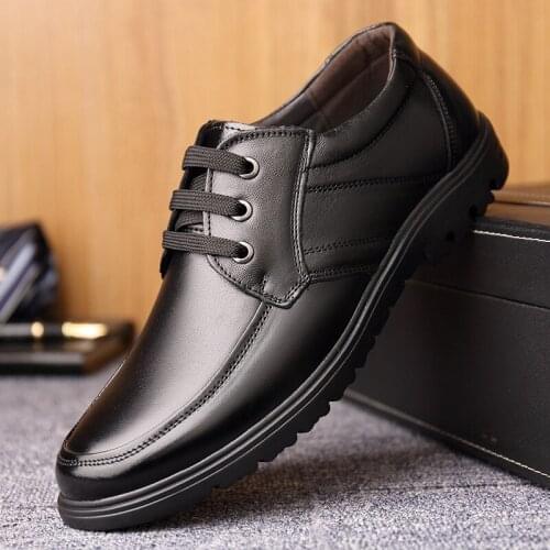 New Middle-Aged Mens Shoes Dad Genuine Leather Shoes Flats Shoes Soft Antiskid Durable Shoes Zapatos Oxford Hombre Cuero Casual