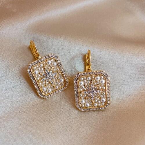 2021 New Pearl Meter Square Pendant Dangle Earrings For Woman Fashion Korean Jewelry Gothic Party Girls Sexy Unusual Earrings