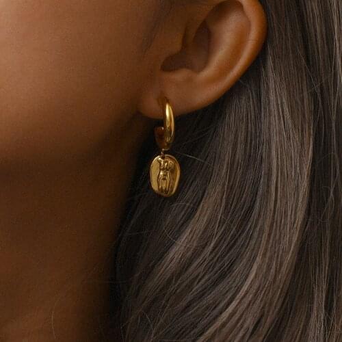 2021 New Trendy Comfortable Beads Chain Pendant Necklace Stereoscopic Female Body Charm Chunky CC Hoop Earrings For Women