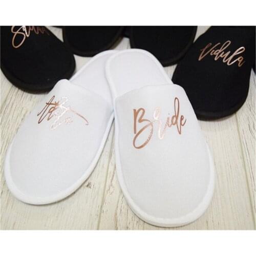 Personalize gold glitter groom&bride Slippers,titles wedding Slippers,Bridesmaid Hotel Slippers for Spa Weekend,hen night Favors