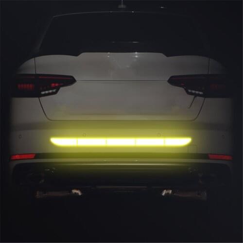 Car Reflectante Sticker for Volkswagen Touareg Phaeton Bora Lavida Lamando Touran Beetle Magotan