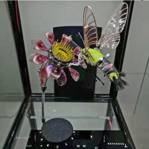DIY Steampunk Animals Mechanical Model Kits 3D Mental Puzzle Assembly Crafts - Bee Moth + Flower