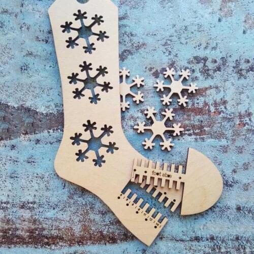 2 piece snowflake Sock blocker ,Wood Sock former Adjustable sizes sock blocker Personalized knitting tool