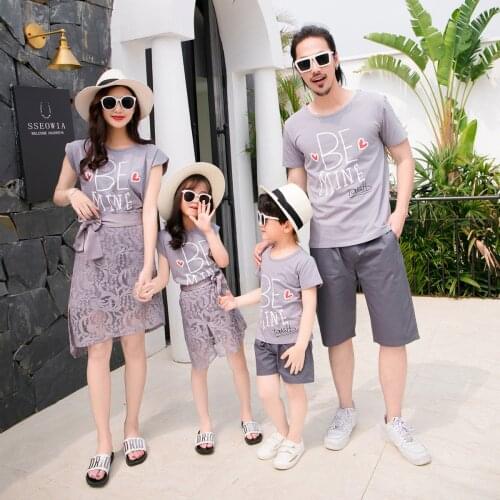Matching Family Outfits Summer Mother Daughter Dresses Family Look Dad and Son Matching T-shirt &Shorts Matching Couple Outfits