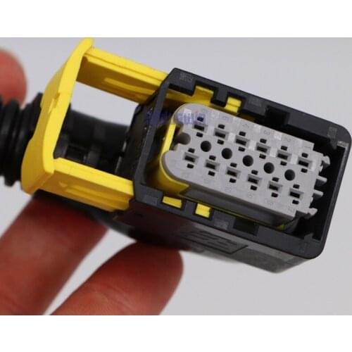 Bossch 2.2 urea pump plug Bossch 6.5 urea pump plug