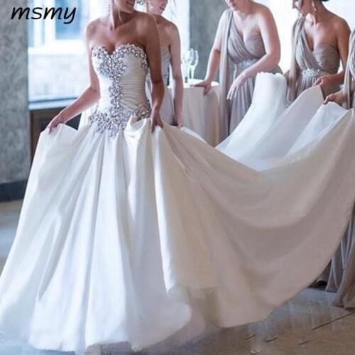 Romantic Bridal Dress Off Shoulder Fashionable Wedding Gowns Beaded robe de mariee Backless Wedding Dresses