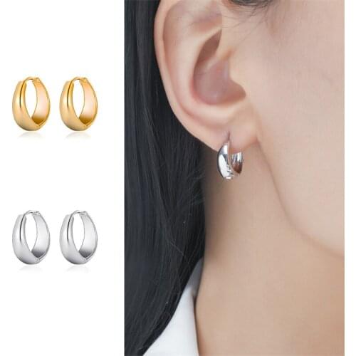 European and American Simple Geometric Ear Buckle Earrings Female Trend Personality Wild Glossy Drop Earrings 2021 New