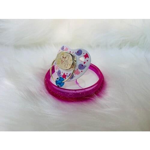 Golden Spout Design 8 Carat Panda Handy Custom Craftsmanship Gift Gold Special Occasions Design Shiny Elegant Jewelry