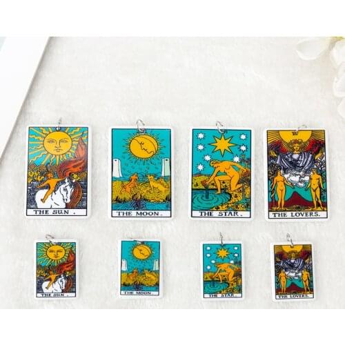 10pcs Small Size Tarot Card Game Magical Divination Charms Resin Sun Moon And Lovers DIY Accessory for Necklace Pendant