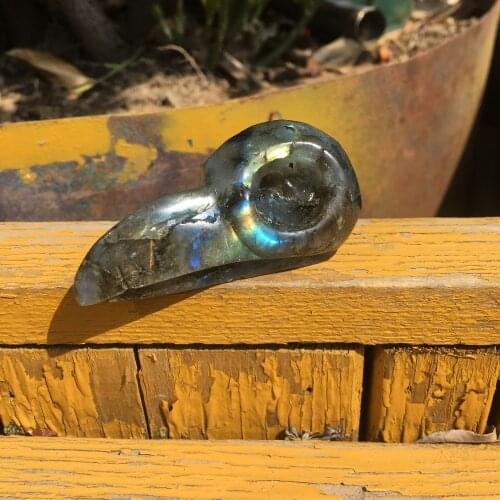 Natural labradorite carved raven skull Rock crystal animal statue for decoration