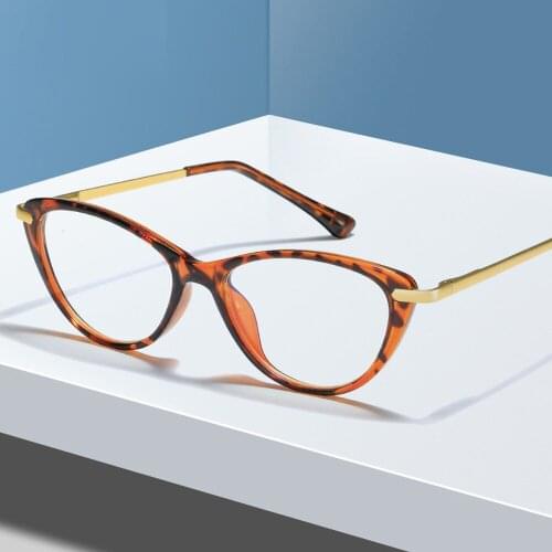 Blue Light Blocking Glasses for Women Men Fashion Small Metal Frame Anti Eye Strain Cat Eye Goggles Anti-Blue Ray Eyeglasses New