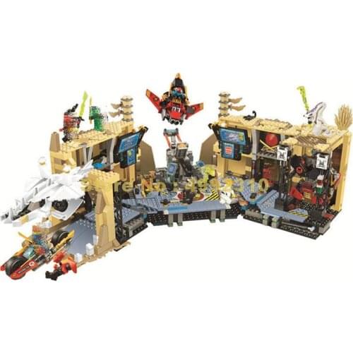 1307pcs Samurai X Cave Chaos building block with 10 figures Compatible 70596 Bricks Toy for children birthday Gif