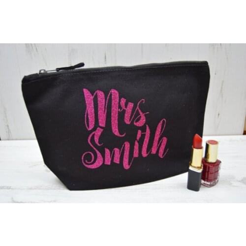 Customize MRS wedding bridesmaid bride Make Up makeup comestic Canvas Bags Bridal Party Bags toiletry zipper pouches gifts