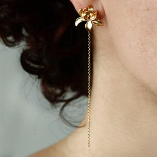 1 Pair Creative Gold Color Lotus Designer Tassel Dangle Earrings for Women Minimalism Fine Jewelry Accessories