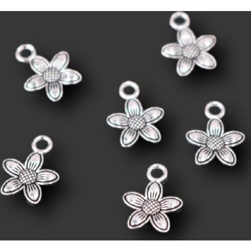 100pcs Silver Plated Mini Sunflower Pendant Retro Bracelet Earrings Metal Accessories DIY Charms For Jewelry Crafts Making A1785