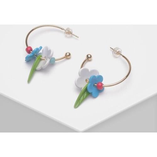 Amorita boutique Lovely light blue flower leaf hoop earrings