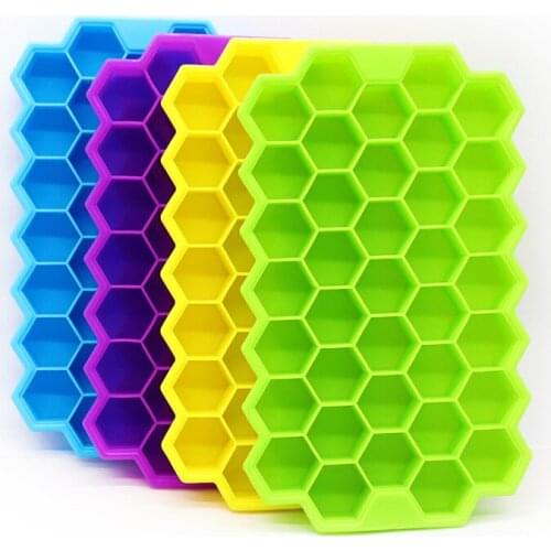 Honeycomb silicone ice tray ice cube mold with lid