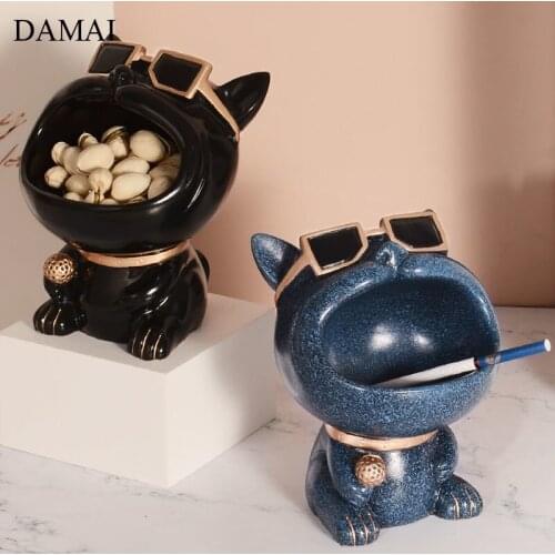 Cartoons Dog Decorative Ashtray Funny Resin Cigar Ashtrays Gifts for Boyfriend Desktop Storage Ornaments Home Decoration Modern