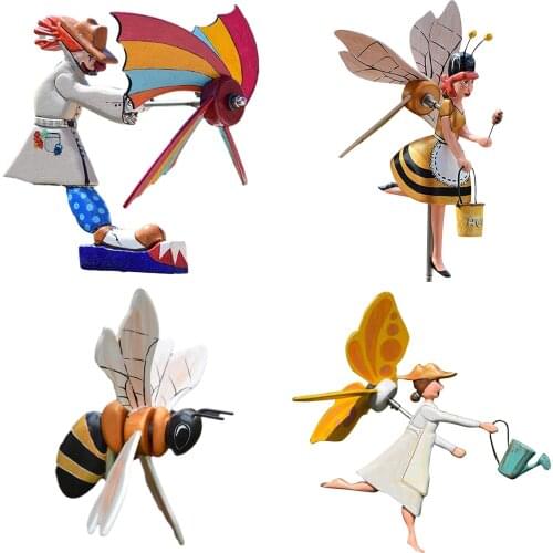 Cute Windmill Garden Decoration Bee Fairy/Clown Wooden Statue Farm Outdoor Ornament Windmill Clown Personalized Courtyard