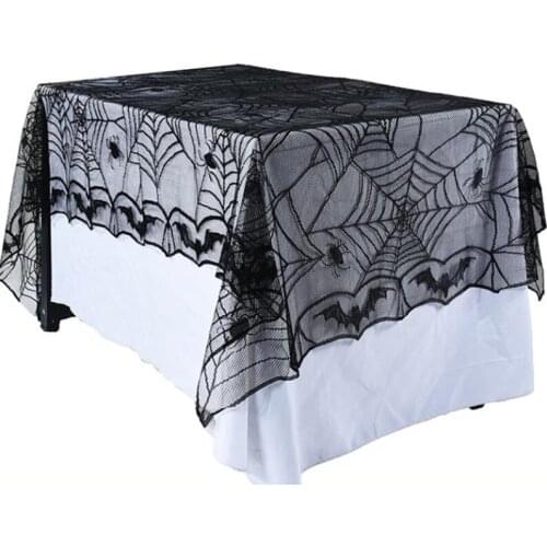 Shincoo Lace Tablecloths On The Table