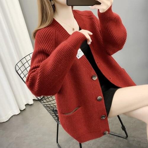 Room 173913, Row 6, No.1 Middle] new solid color V-neck label pocket knitted cardigan [1303] 56