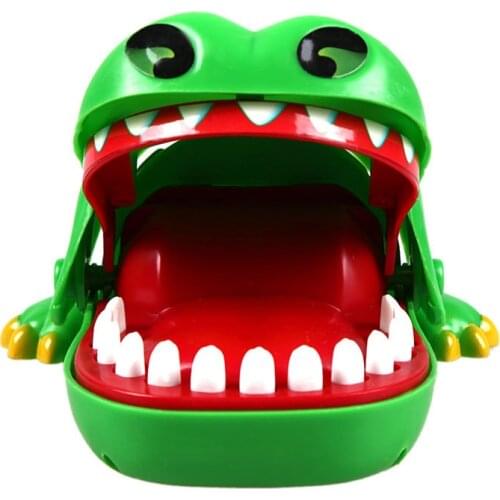 Creative Practical Jokes Mouth Tooth Alligator Hand Childrens Toys Family Games Classic Biting Hand Crocodile Game Kids Gifts