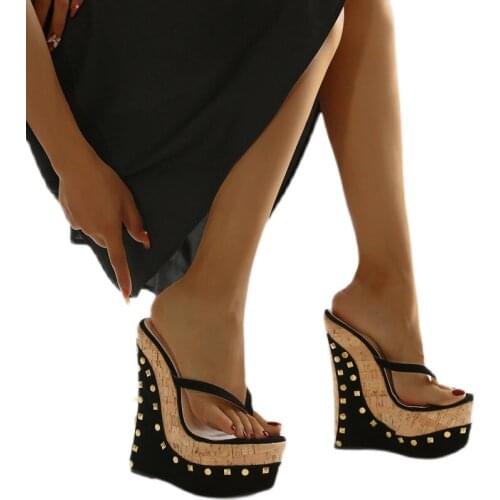 Waterproof Platform Flip Flops Summer European And American Fashion Rivet Slope With 17 Cm Elegant Large Size 42 Ladies Slippers