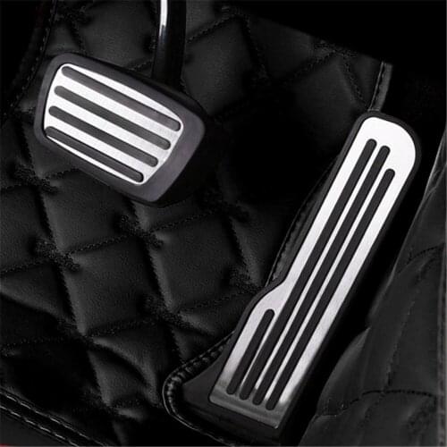 2pcs/set Gas Fuel Brake Foot Pedal Pad Cover Trim Case AT For Chevrolet Camaro HSV Camaro 2016 2017 2018 Plug & Play