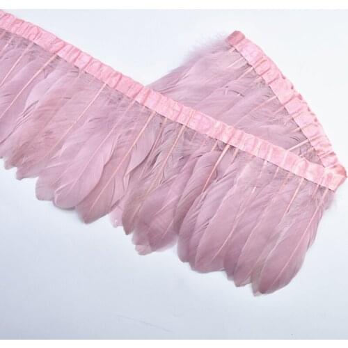 Wholesale 2 Meters Leather Powder Goose Feathers Trims Real Geese Feathers for Crafts Fringes Ribbons Skirt Decorative Clothing
