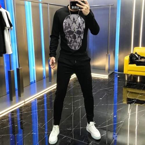 Hot-Selling European Rhinestone Star Skull Pattern Hoodie with Thick Velvet Winter Mens Women Tracksuit Fashion Sets