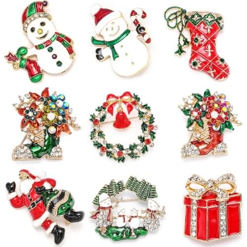 New Christmas Brooches Pins Cute Santa Claus Hat gloves Bells Socks Donuts Candy Enamel Pin Badges Brooch For Women Jewelry Gift