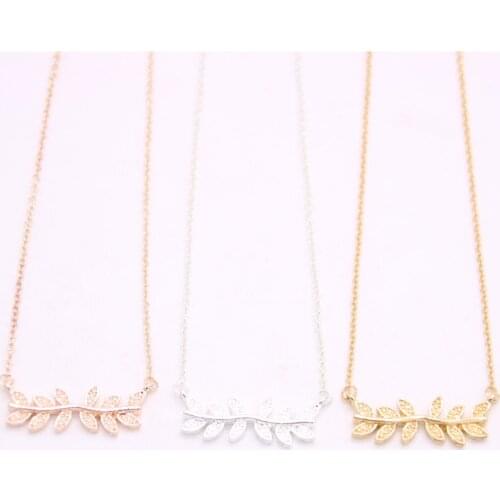 New leaf shape pendant necklace Cinnamon leaf pendant necklace designed for women and
