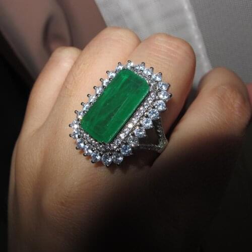 New hot selling Big rectangle Emerald-green stone Cubic zircon geometric Ring 925-silver-color Vintage palace party jewelry