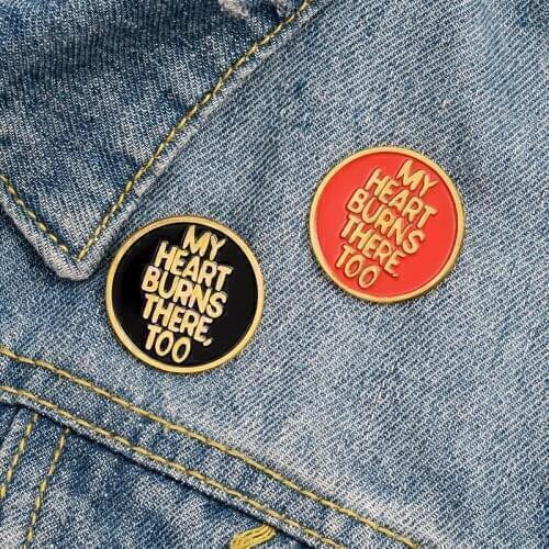 Creative black red round enamel brooch letters my heart burns there too alloy badge clothes bags pins pins accessories jewelry