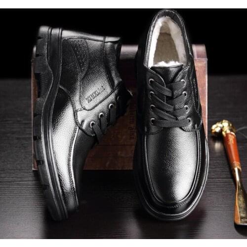 Winter Warm Fur Ankle Shoes Men Waterproof Leather Snow Boots Slip On Nice Pop Wool Fur Winter Shoes for Men Black Warm Shoe