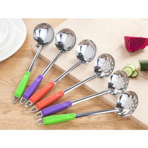 2pcs/lot Stainless Steel with Plastic Handle Large Soup Spoon Ladle Skimmer Colander Filter Kitchen Tool ENX 019
