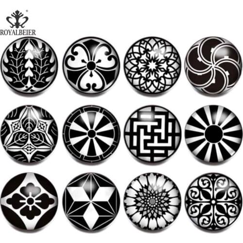 RoyalBeier 12pcs/lot Kaleidoscope Flower Black&White Mixed Glass Charms 18mm Snap Button For 20mm Snap Bracelet Snap Jewelry