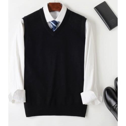 2020 autumn and winter new Fashion mens gray sweater vest Casual high quality loose fat mens V-neck pullover vest Oversize