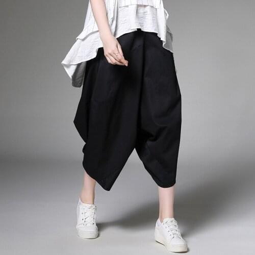 Large size ladies' 2019 summer new wide leg pants loose joker fashion casual calf length pants Harem Pants white Turnip pants