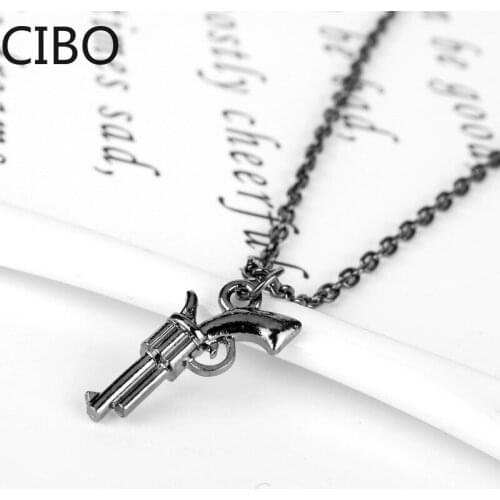 2019 New Punk Gun Pendant Necklace for Women Creative Pistol Alloy Fashion Man Korean Neck Decoration wholesale