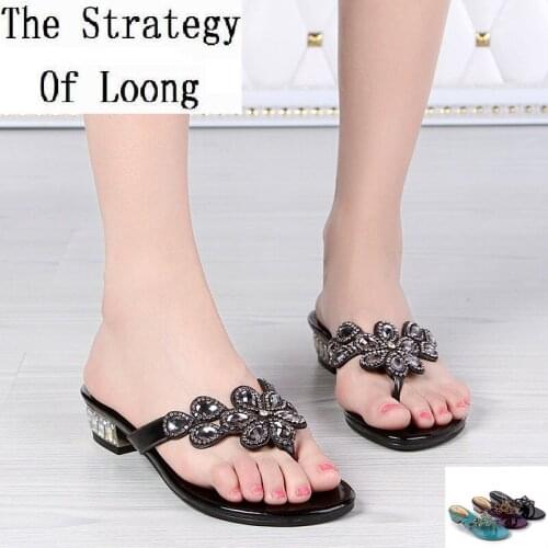 Women 2019 Summer New Rhinestone Flat Heel Corium Fashion Slippers Real Genuine Sheepskin Leather Big Size 33 42 43 Flip Flops