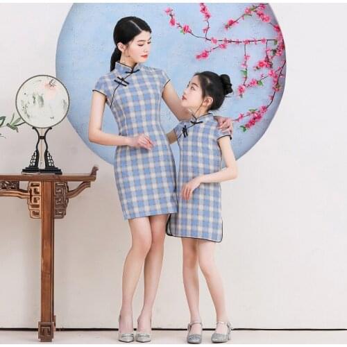 2020 New Mother Daughter Dresses Plaid Short Sleeve Cotton Mommy and Me Clothes Family Look Matching Pajamas Women Kids Vestidos