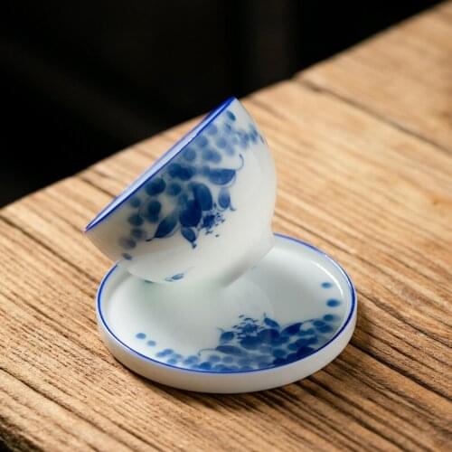 Hand-painted tea cup Home sweet white porcelain Kung Fu tea cup master cup creative Pu'er tea cup ceramic single cup