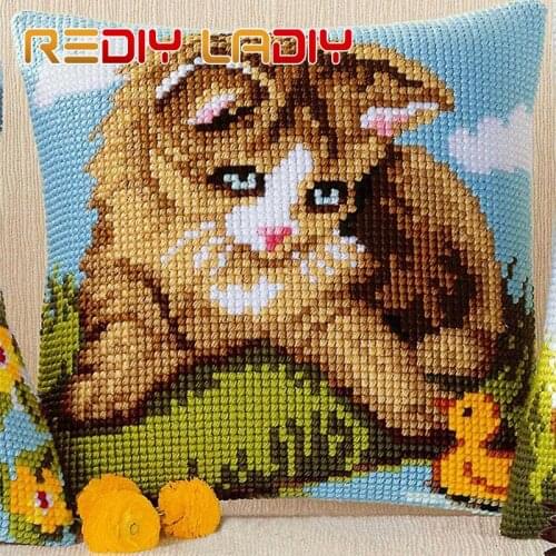 Cross Stitch Cushion Cat Flowers Field Make Your Own Pillow Chunky Cross Stitch Kits Pre-Printed Canvas Acrylic Yarn Pillow Case
